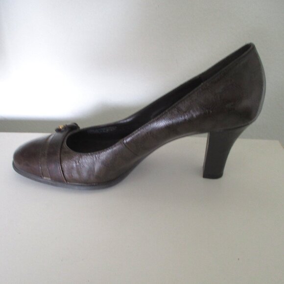 Etienne Aigner Womens Brown Leather Pump w/3" Heel - Size 9M - Picture 5 of 10